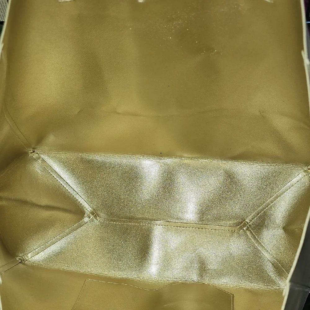 Michael Kors Gold Tote Bag Elegant Spacious Design Never Used-  Storing Spots